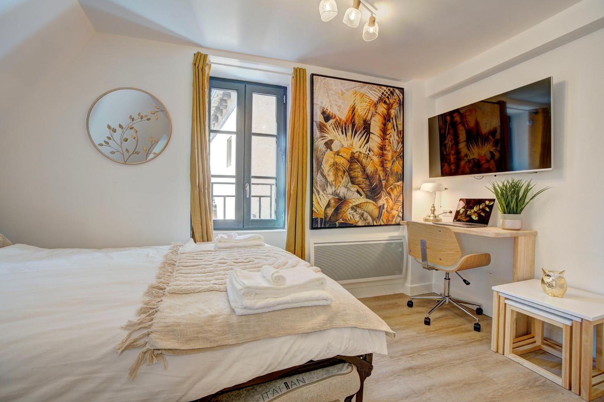 Le Goldenleaf - Netflix/Wi-Fi Fibre - Sejour Lozere Apartman Mende Kültér fotó