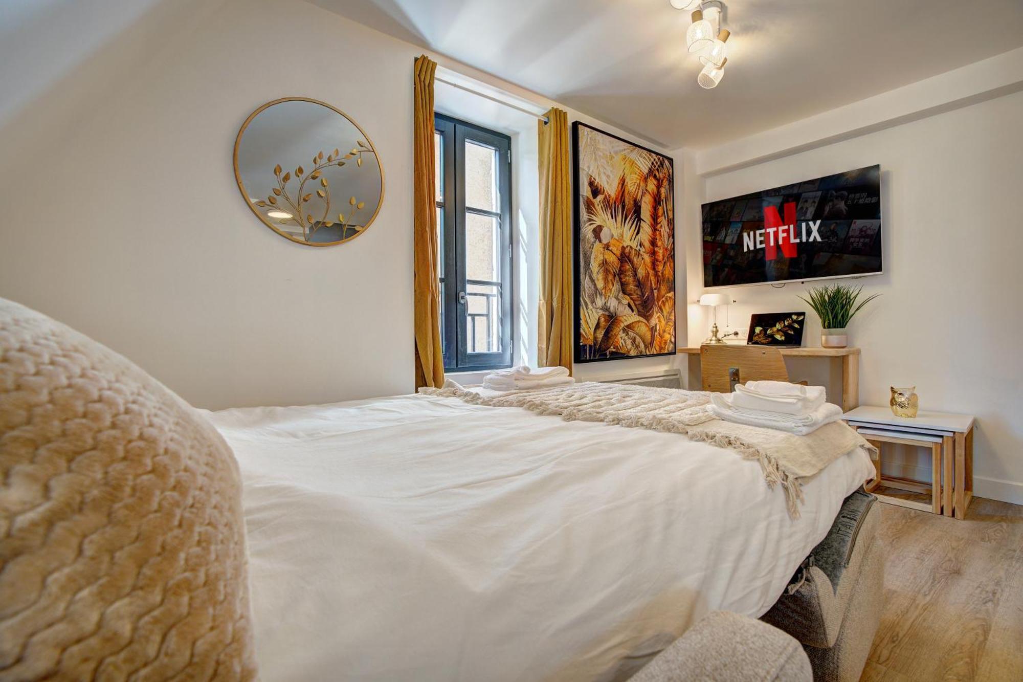 Le Goldenleaf - Netflix/Wi-Fi Fibre - Sejour Lozere Apartman Mende Kültér fotó